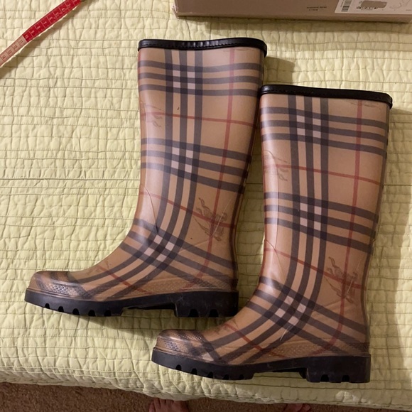 Burberry Rubber Rain Boots - Picture 2 of 9